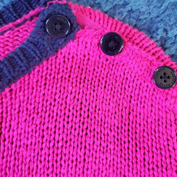 Lauren Ralph Lauren Vibrant Pink and Black Striped Knitted Sweater Size M - Picture 4 of 4